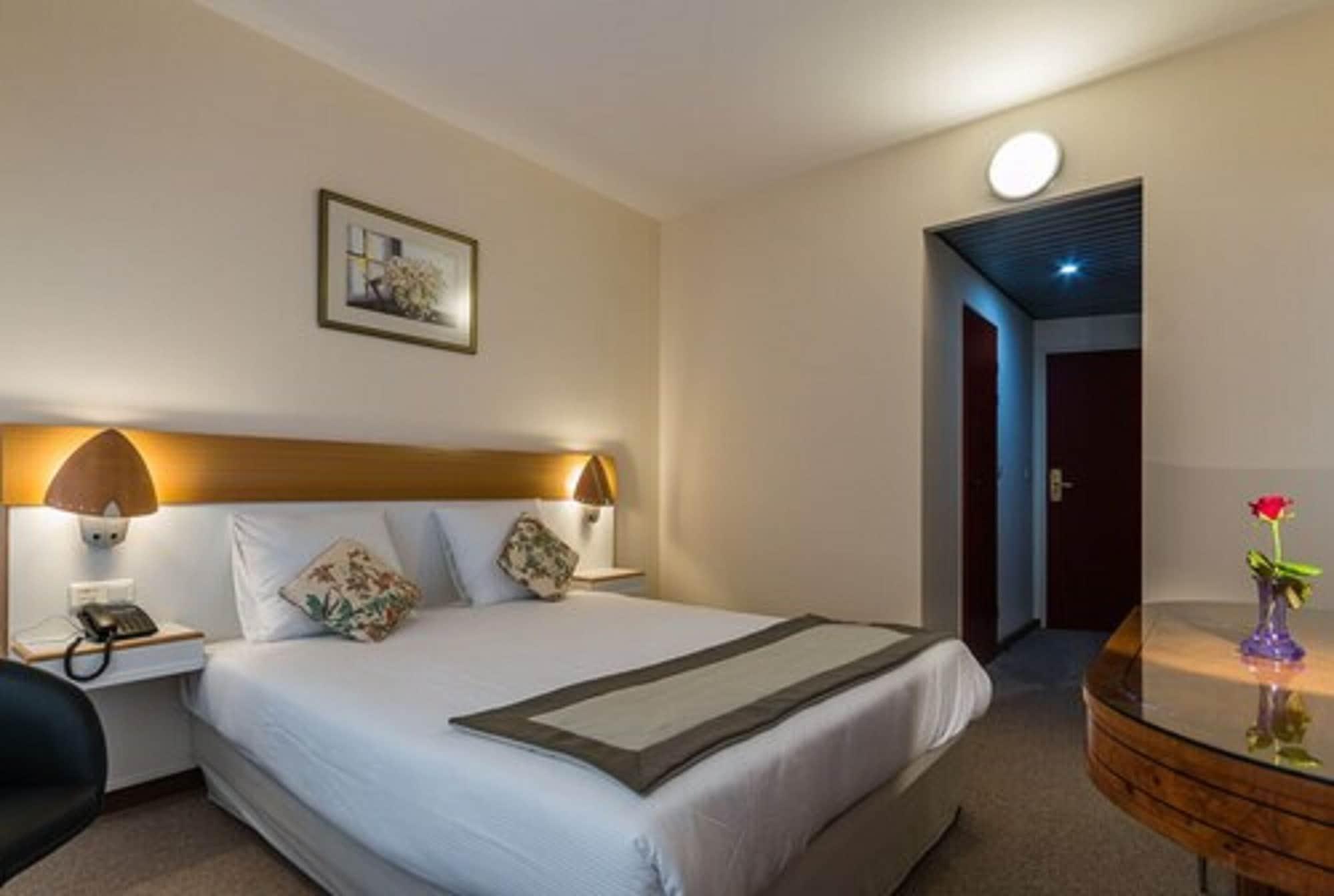 Slina Hotel Brussels Sint-Jans-Molenbeek Εξωτερικό φωτογραφία