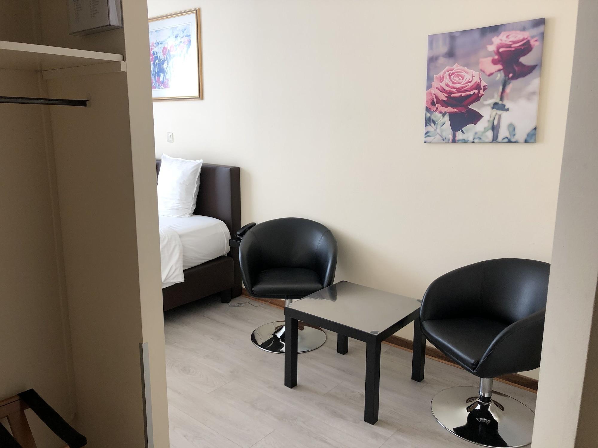 Slina Hotel Brussels Sint-Jans-Molenbeek Εξωτερικό φωτογραφία