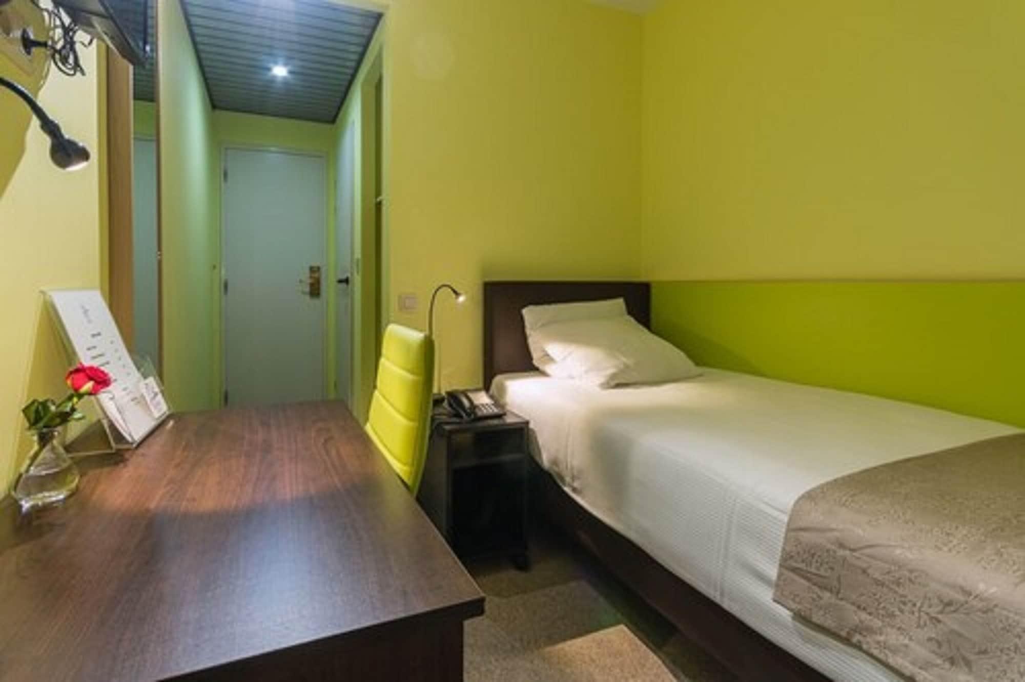 Slina Hotel Brussels Sint-Jans-Molenbeek Εξωτερικό φωτογραφία