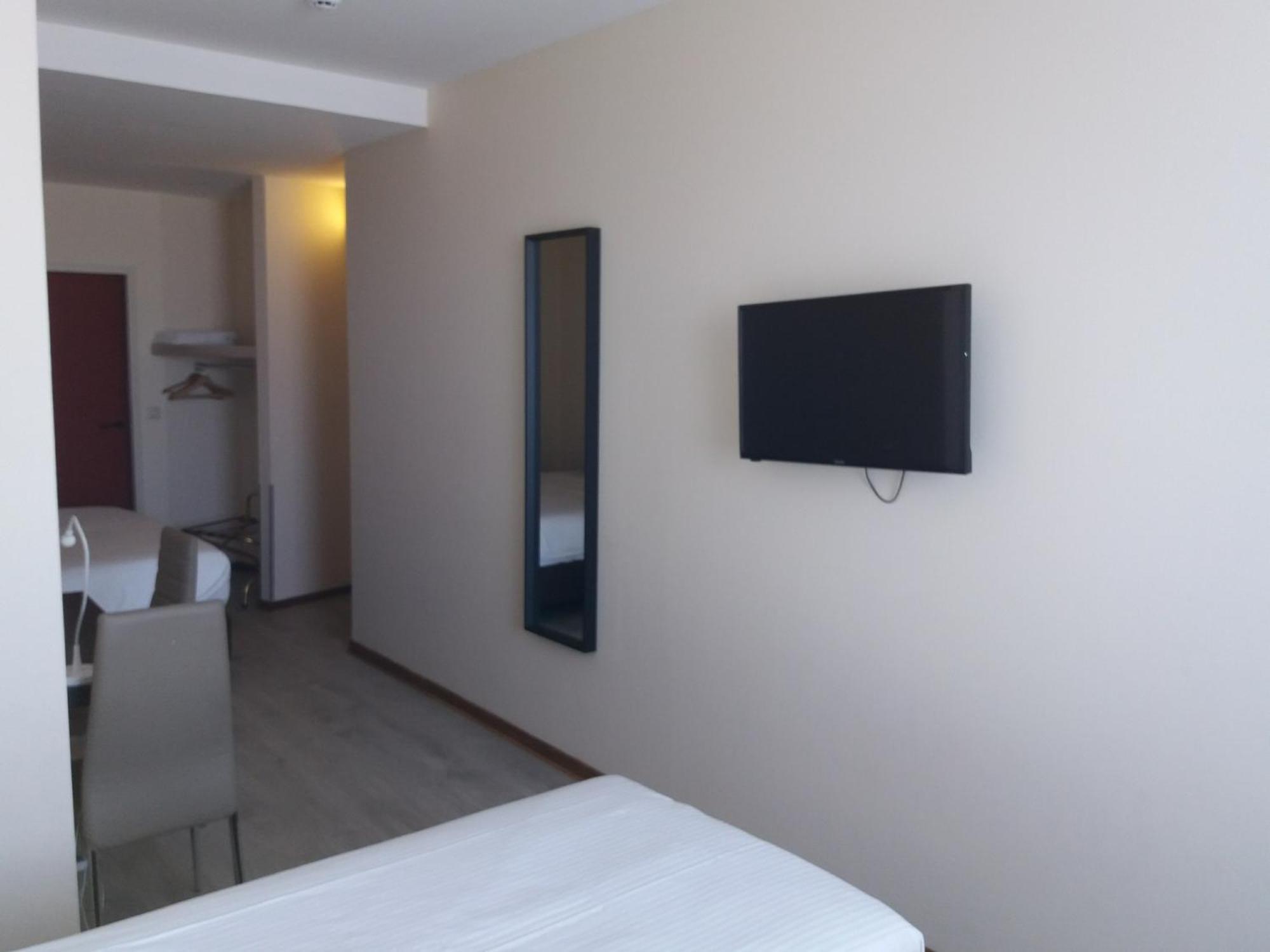 Slina Hotel Brussels Sint-Jans-Molenbeek Εξωτερικό φωτογραφία