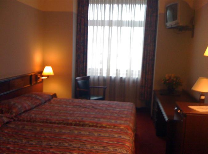 Slina Hotel Brussels Sint-Jans-Molenbeek Εξωτερικό φωτογραφία